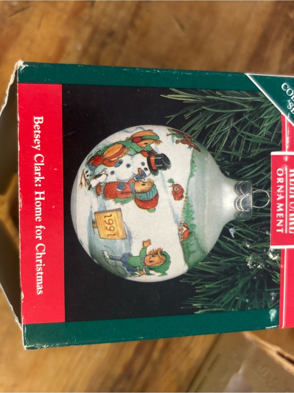 Vintage 1991 Hallmark Keepsake Ornament Betsey Clark Home For Christmas #6 Box